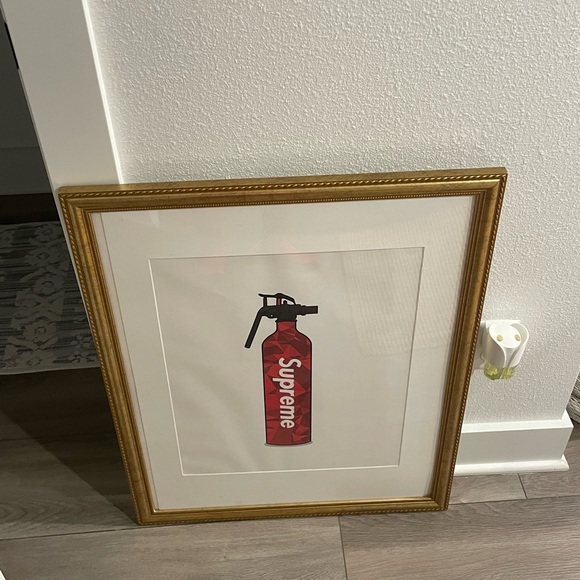 Supreme Print Home Decor Golden Frame - Picture 2 of 7